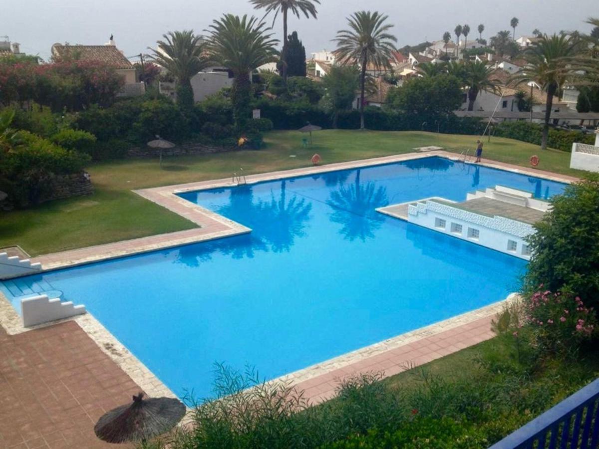 Apartamento A 10 Metros Playa Leilighet Estepona Eksteriør bilde